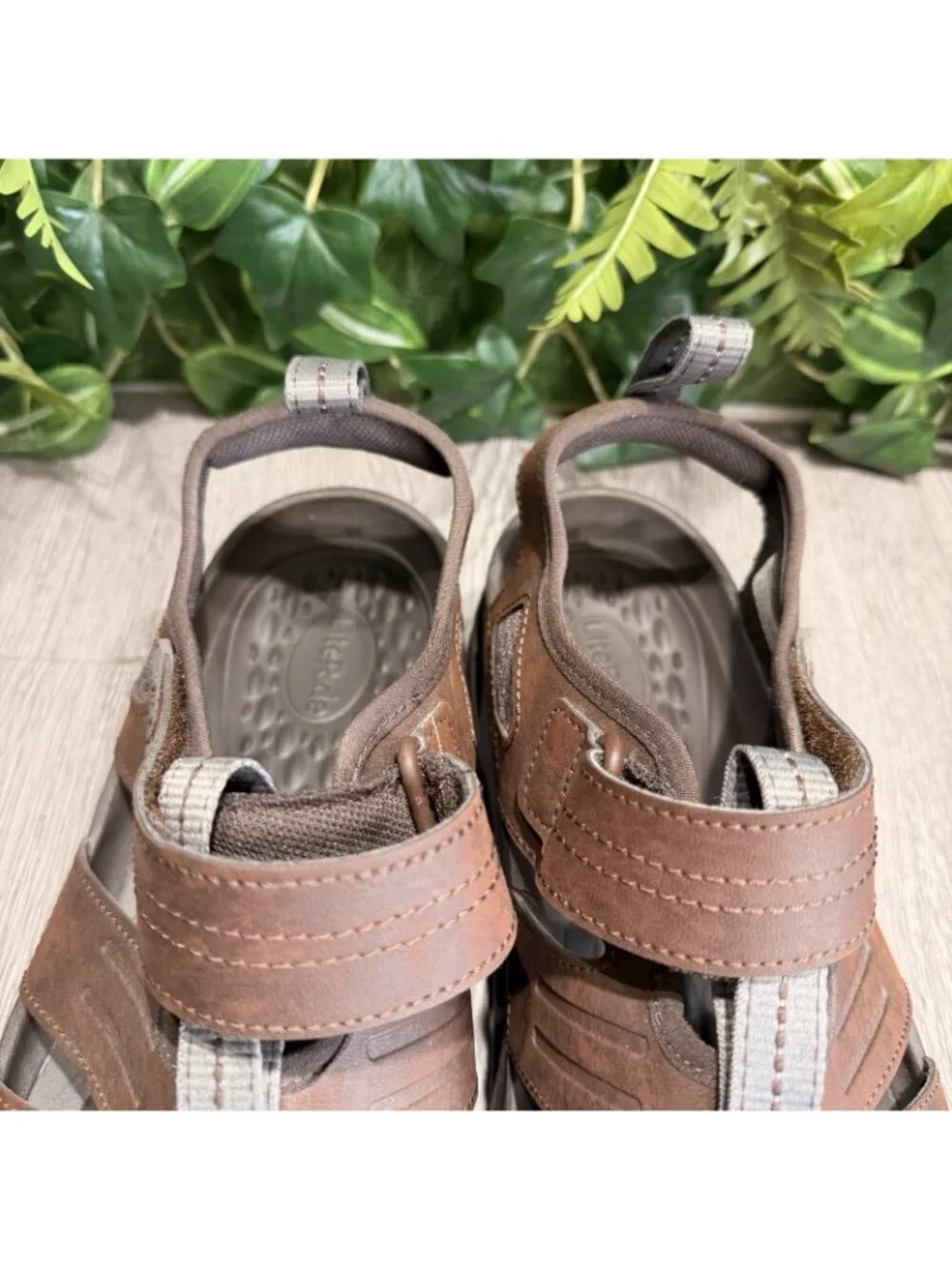 Crocs Yukon Fisherman Sandals Men’s size 12 brown gray rubber